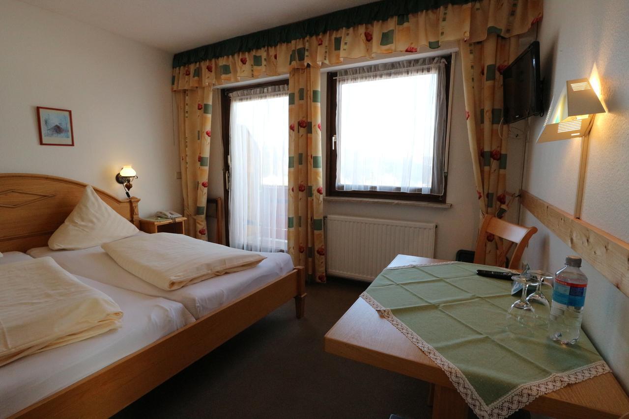 Hotel Dachsberger-Hof Wittenschwand Exteriör bild